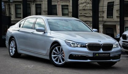 BMW 740 2018