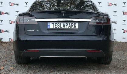 Tesla Model S 2014