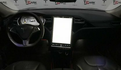 Tesla Model S 2014