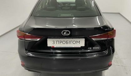 Lexus IS 300 2017