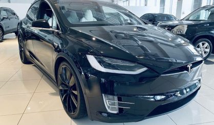 Tesla Model X 2016