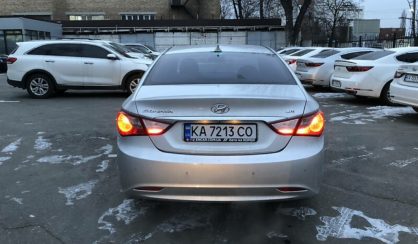 Hyundai Sonata 2012