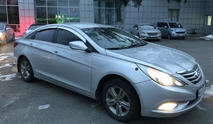 Hyundai Sonata 2012