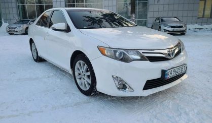 Toyota Camry 2012