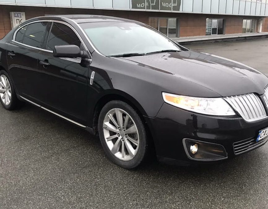 Lincoln MKS 2009