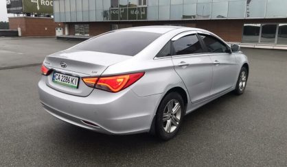 Hyundai Sonata 2013