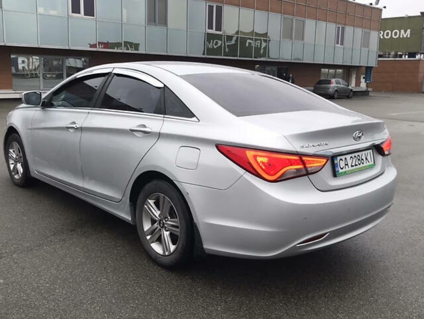 Hyundai Sonata 2013