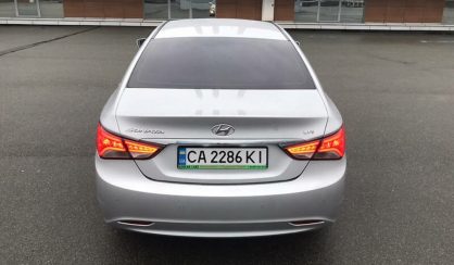 Hyundai Sonata 2013