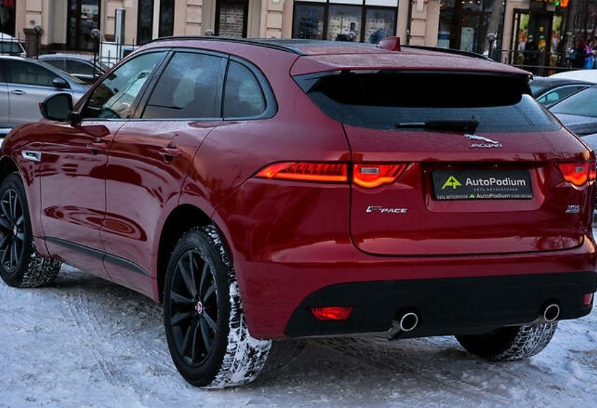 Jaguar F-Pace 2016