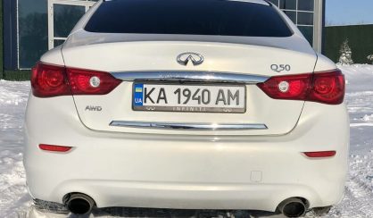 Infiniti Q50 2015