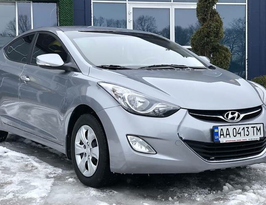 Hyundai Elantra 2013