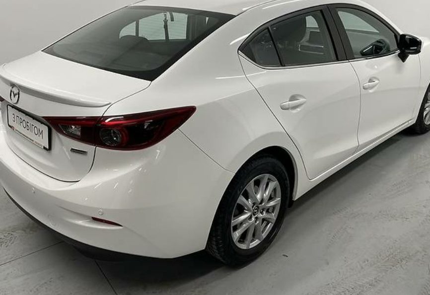 Mazda 3 2016