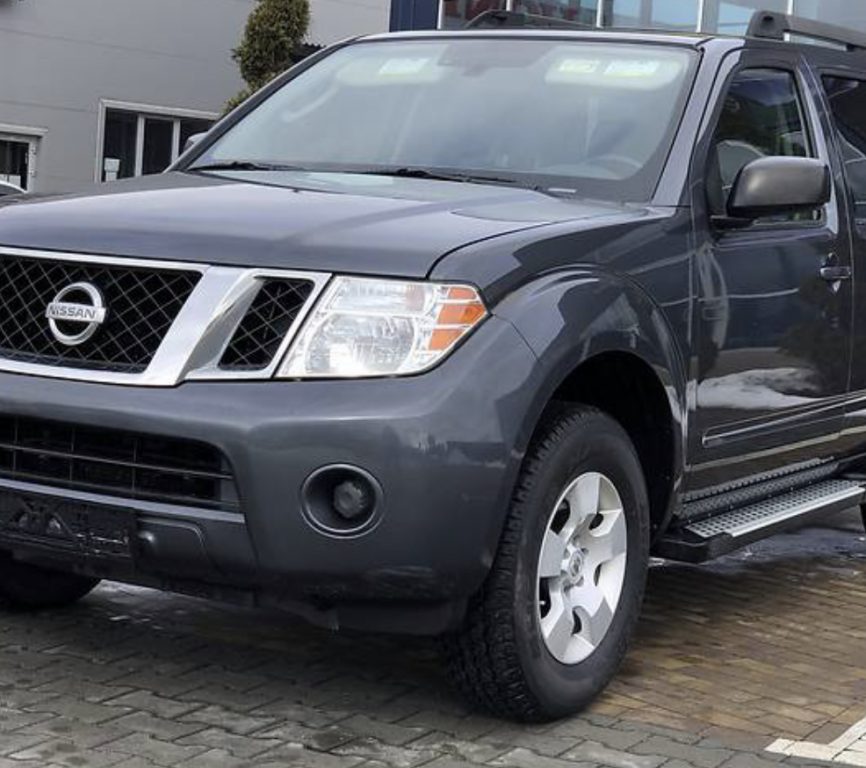 Nissan Pathfinder 2011