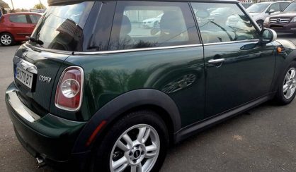 MINI Cooper 2012