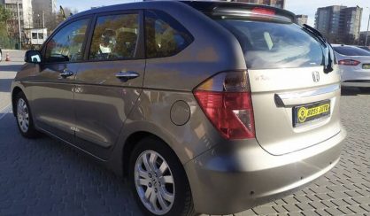 Honda FR-V 2008