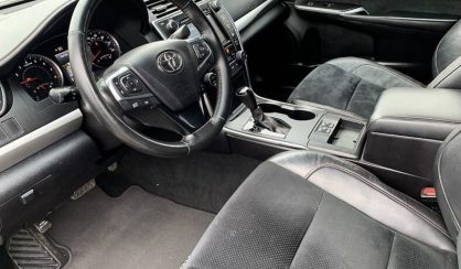 Toyota Camry 2015