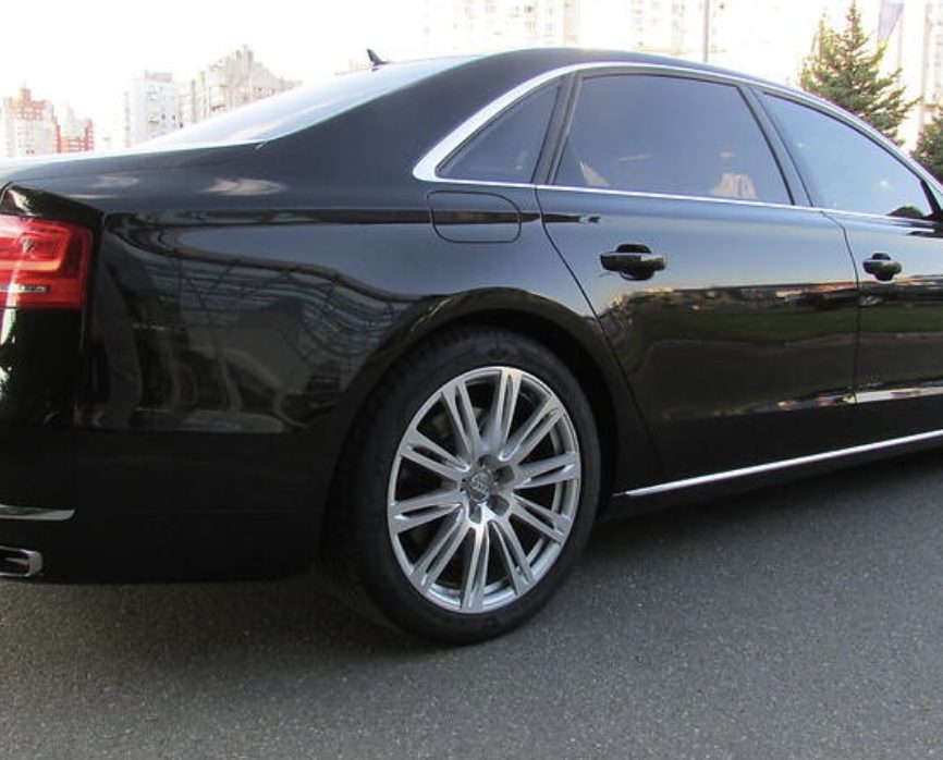 Audi A8 2013