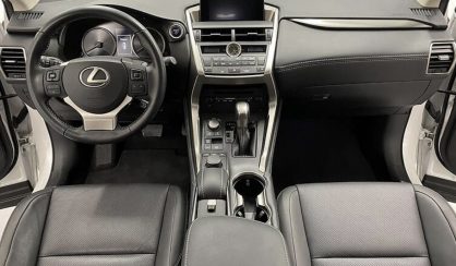 Lexus NX 300 2021
