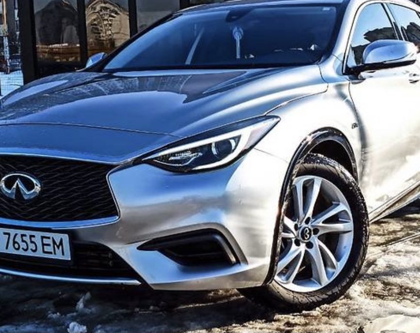 Infiniti QX30 2016