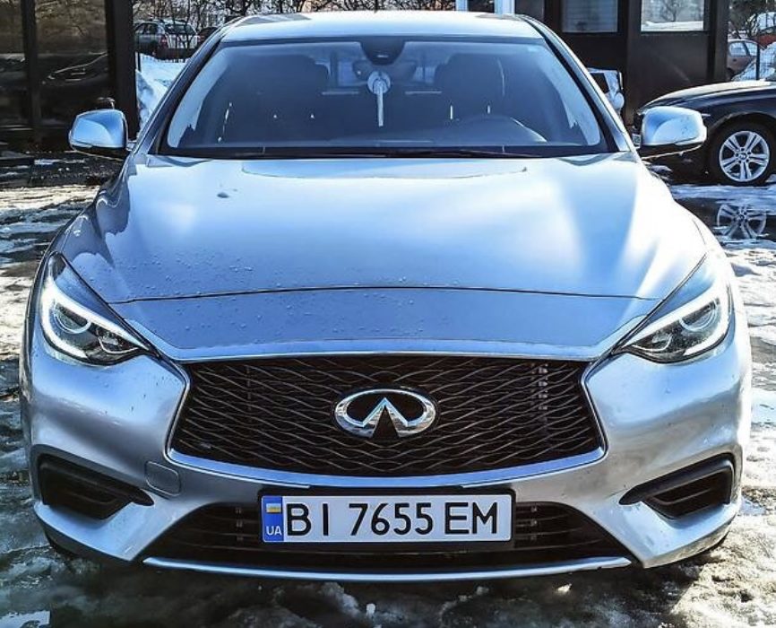 Infiniti QX30 2016