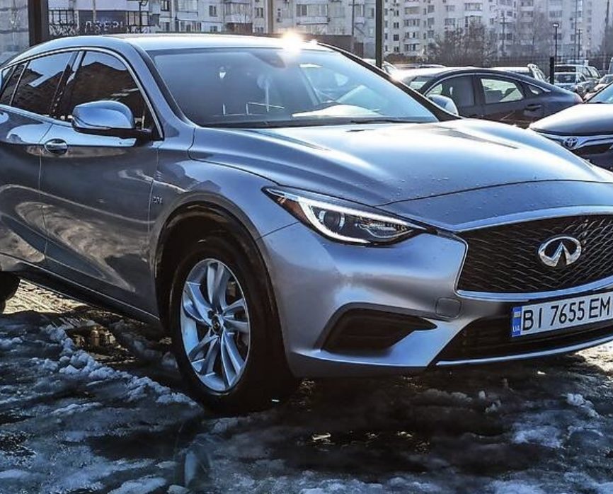 Infiniti QX30 2016