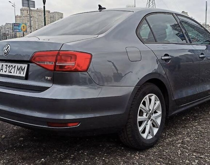 Volkswagen Jetta 2015