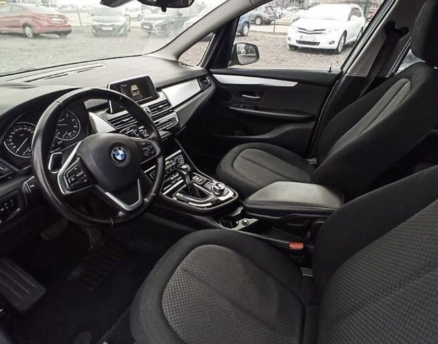 BMW 218 2017