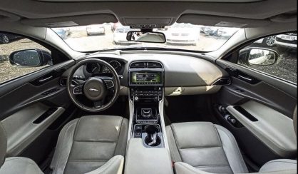 Jaguar XE 2017