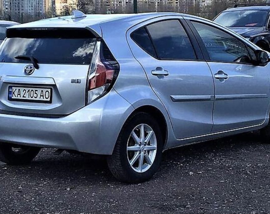 Toyota Prius C 2015