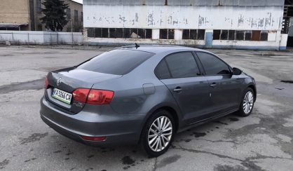 Volkswagen Jetta 2012