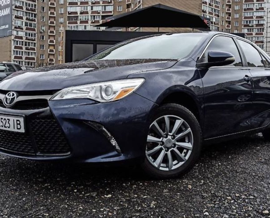 Toyota Camry 2016