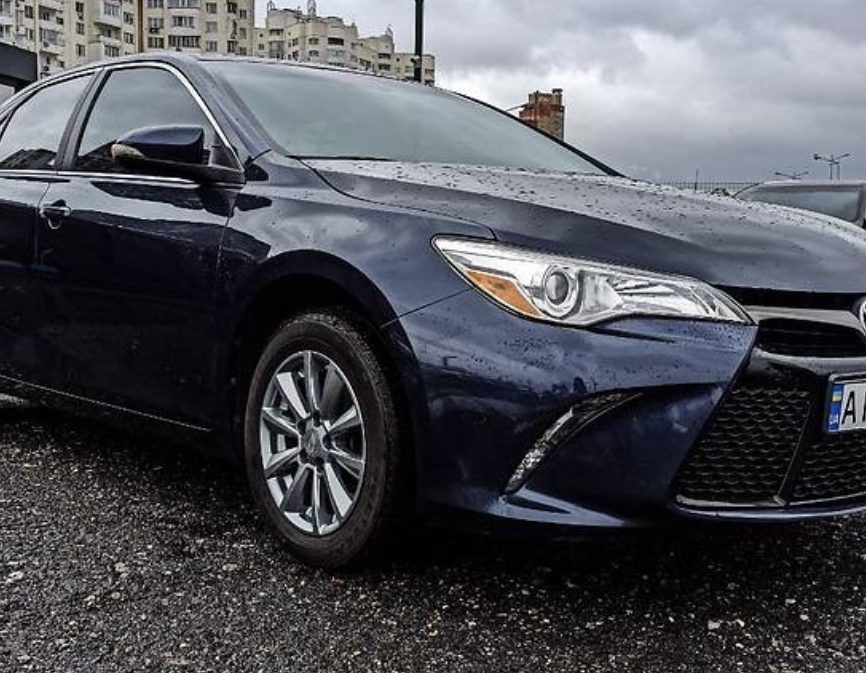 Toyota Camry 2016