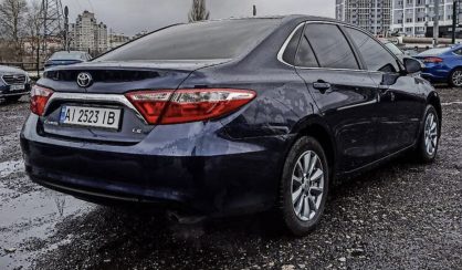 Toyota Camry 2016