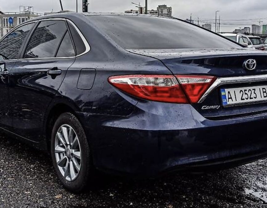 Toyota Camry 2016