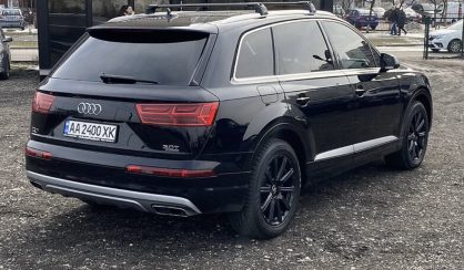 Audi Q7 2021