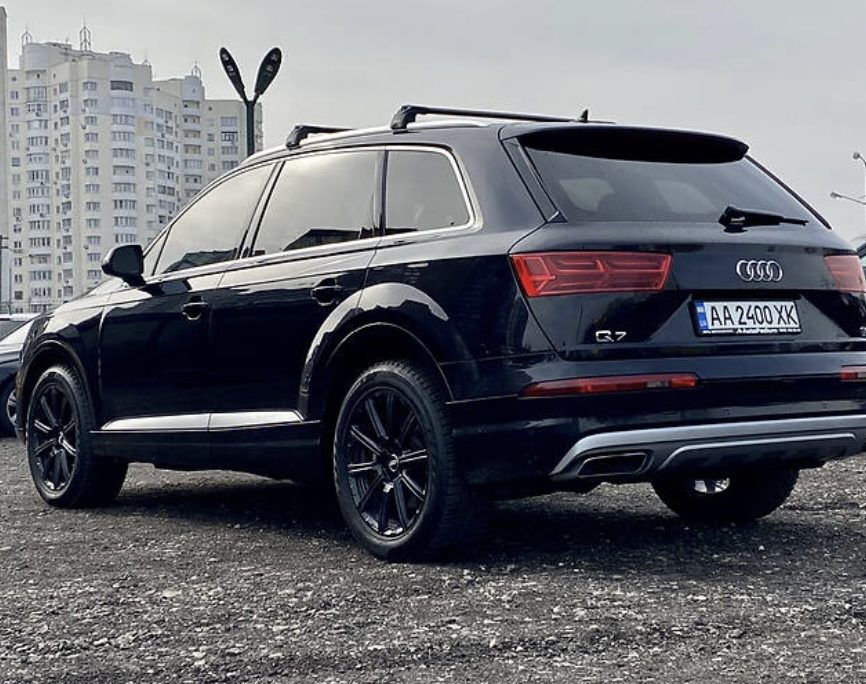 Audi Q7 2021