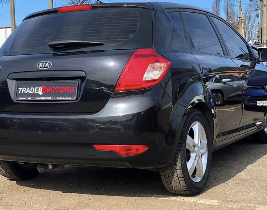 Kia Ceed 2011