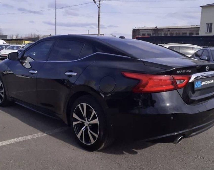 Nissan Maxima 2018