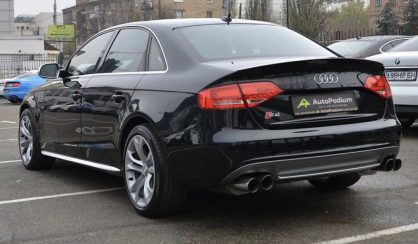 Audi S4 2011