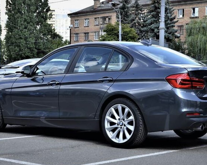 BMW 320 2018