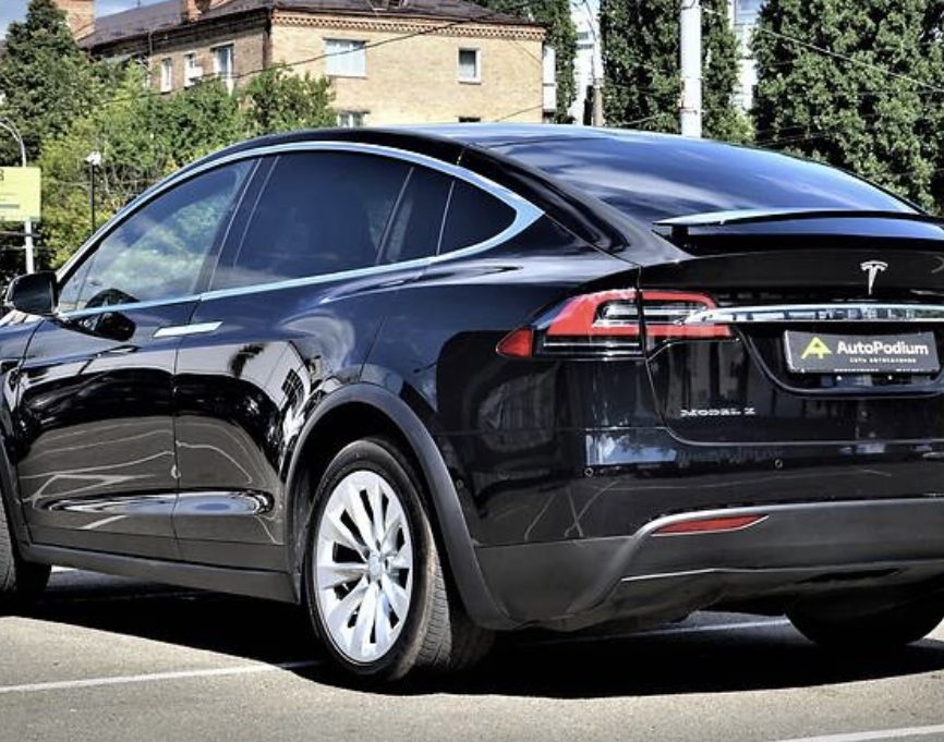 Tesla Model X 2017