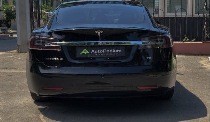 Tesla Model S 2017