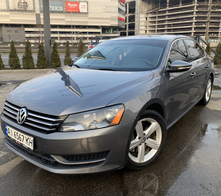 Volkswagen Passat B7 2012