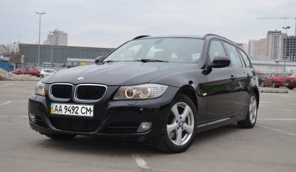 BMW 320 2010