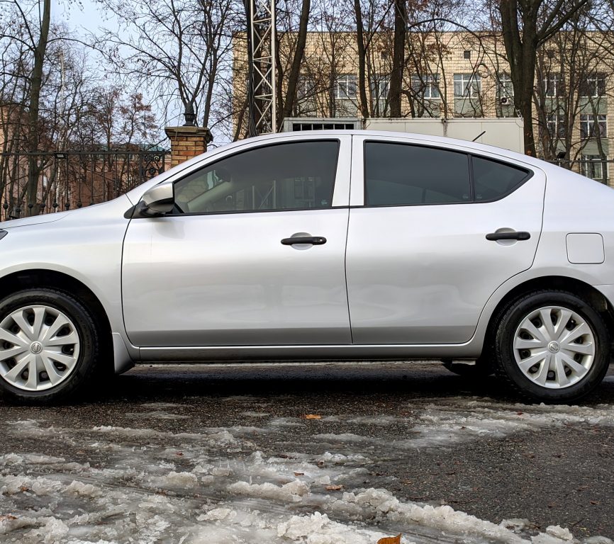 Nissan TIIDA 2016