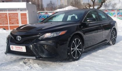 Toyota Camry 2019