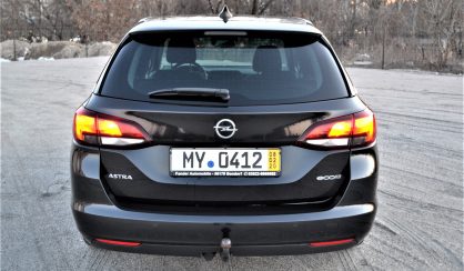 Opel Astra 2016