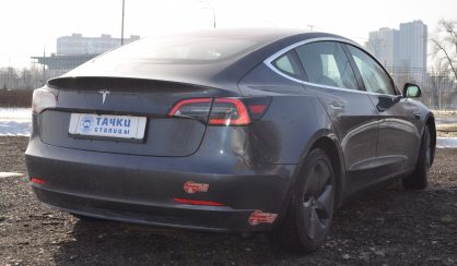 Tesla Model 3 2018