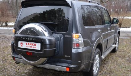 Mitsubishi Pajero Wagon 2012