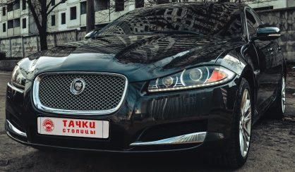 Jaguar XF 2012